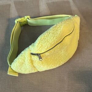 GAP Yellow Sherpa Fanny Pack / Belt Bag
